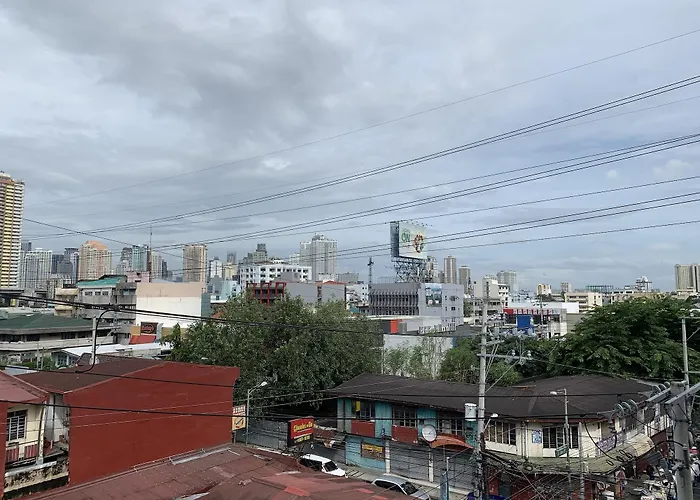 Oyo 893 Dian Makati *