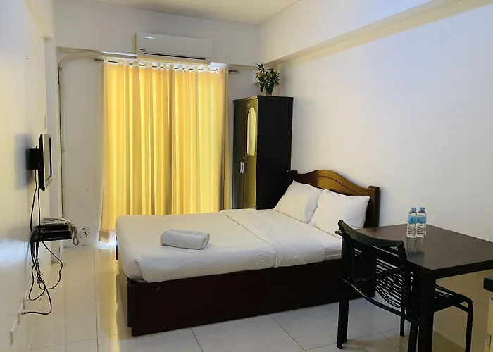 Apartment Oyo 893 Dian Makati