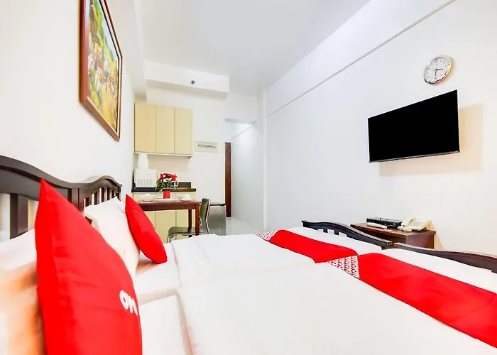 Oyo 893 Dian Makati Apartment *