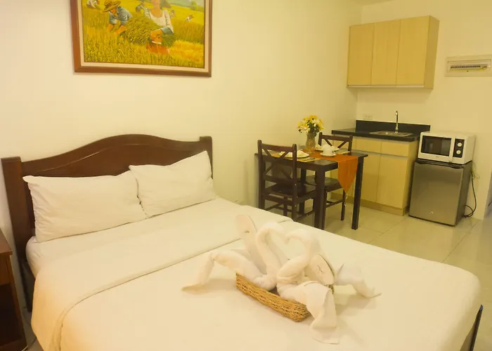 Oyo 893 Dian Makati Apartment *