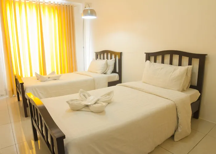 Apartment Oyo 893 Dian Makati *