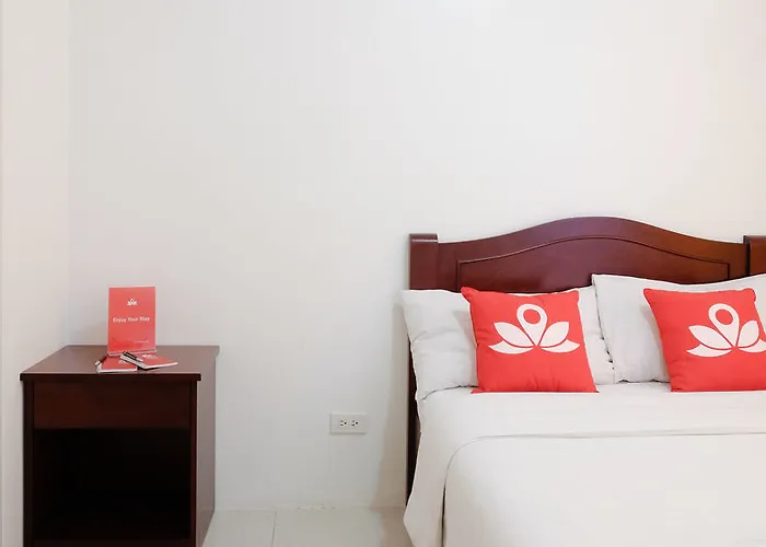 Oyo 893 Dian Makati *