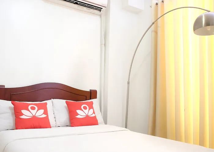 Oyo 893 Dian Makati Apartment